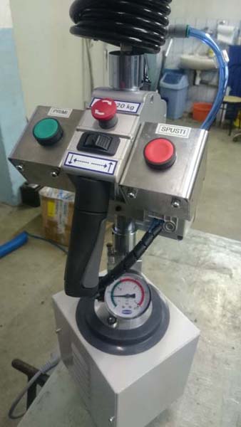 Robotizacija - Manipulacijska oprema